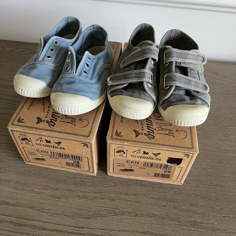 Various Cienta Sneakers